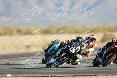 media/Dec-07-2025-CVMA (Sun) [[3e7d2de5dc]]/Race 17-Amateur Formula Middleweight/